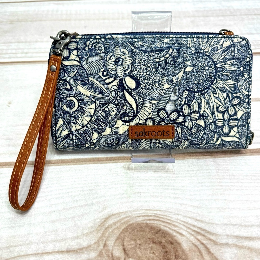 Sakroots Wristlet Blue & Ivory Boho Mandala Print Canvas Fits Large Cell Phone